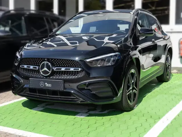 Mercedes-Benz GLA 250