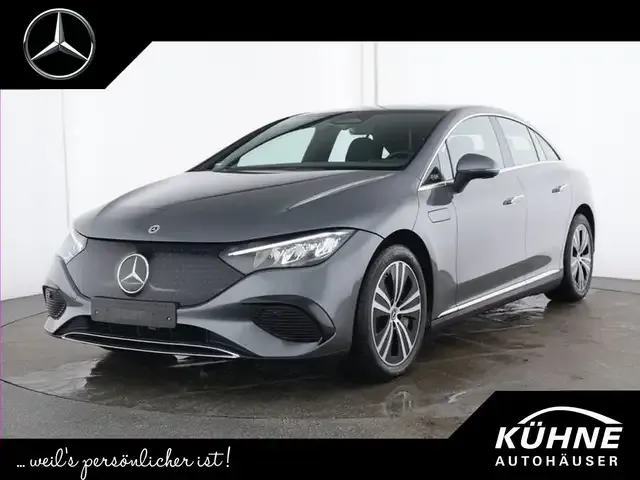 Mercedes-Benz EQE 300
