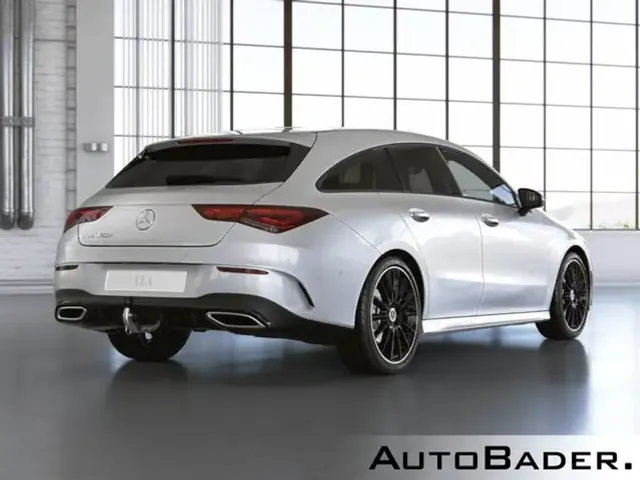 Mercedes-Benz CLA 220