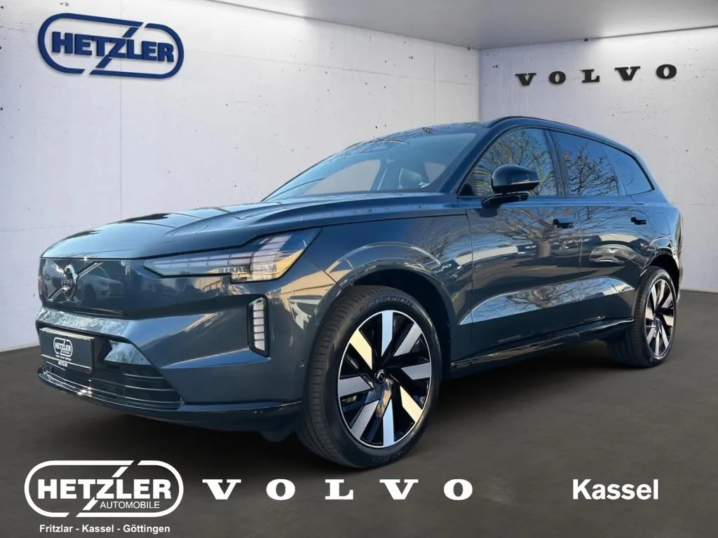 Volvo EX90