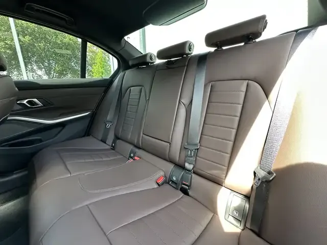 BMW 340