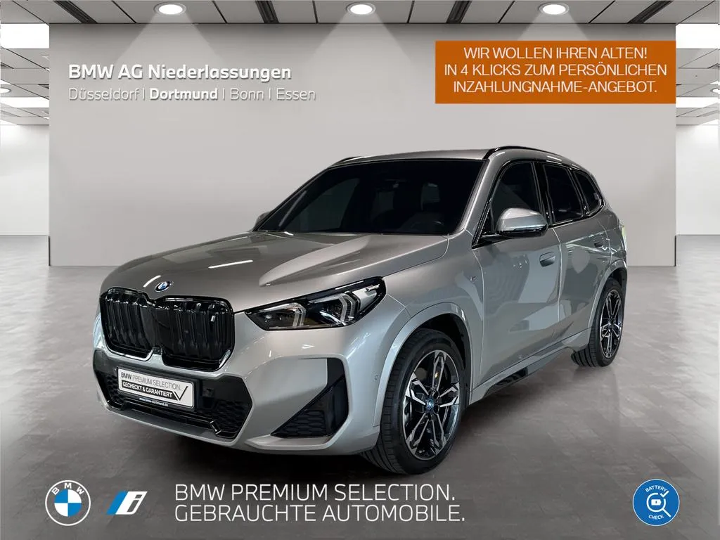 BMW iX1