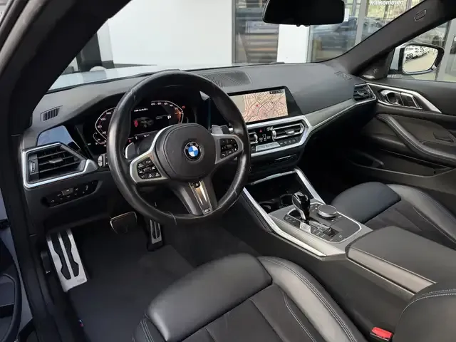 BMW 440