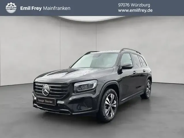 Mercedes-Benz GLB 200