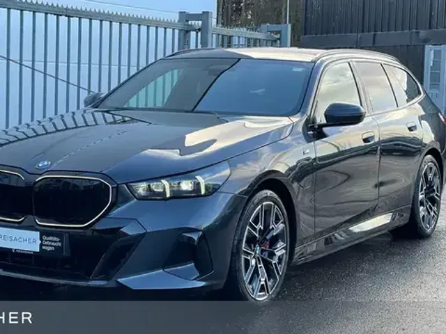 BMW 550