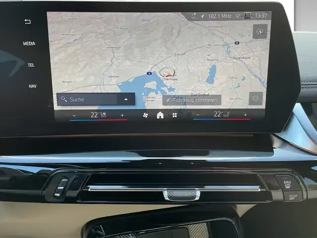 BMW 220
