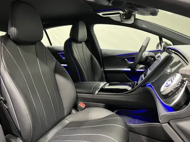 Mercedes-Benz EQE 300