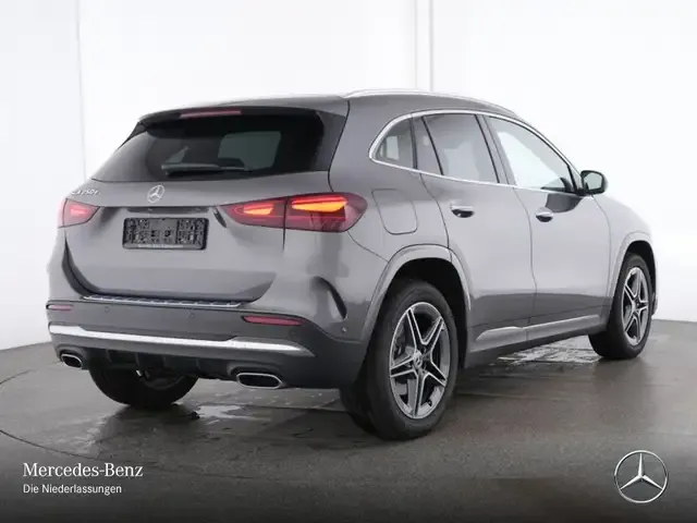 Mercedes-Benz GLA 250