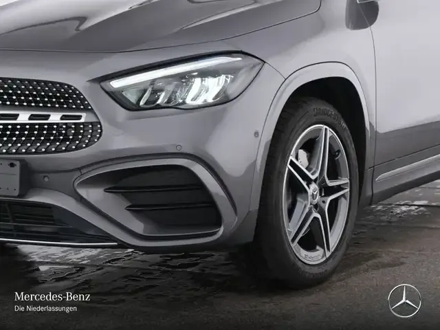 Mercedes-Benz GLA 250