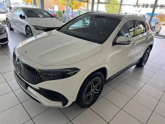Mercedes-Benz EQA