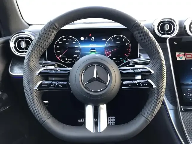 Mercedes-Benz GLC 200