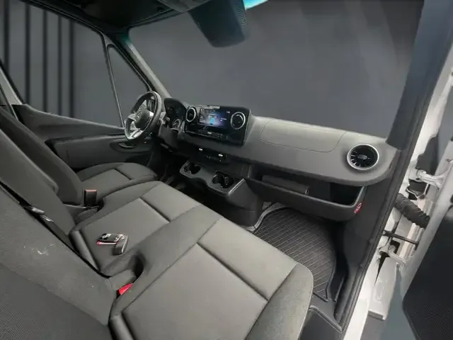 Mercedes-Benz Sonstige