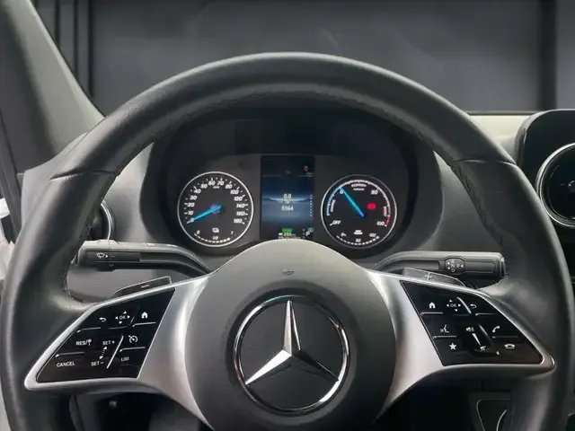 Mercedes-Benz Sonstige