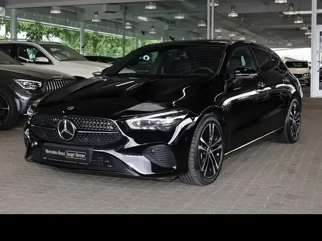 Mercedes-Benz CLA 180