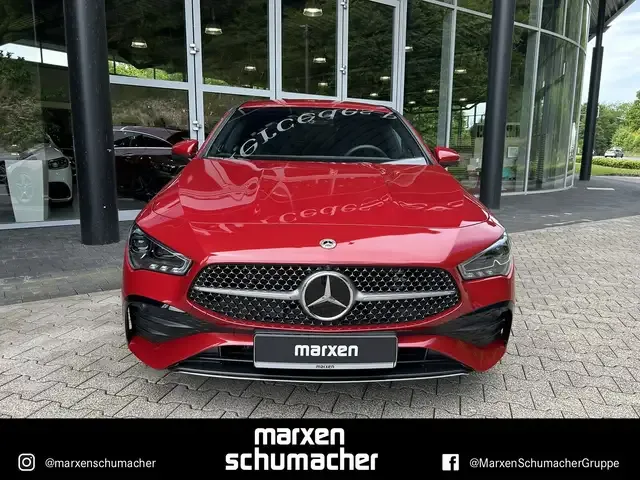 Mercedes-Benz CLA 220