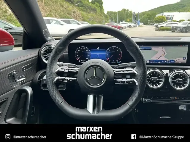 Mercedes-Benz CLA 220