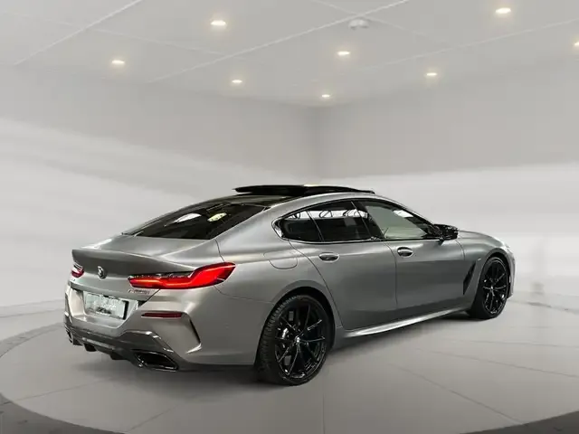BMW M850