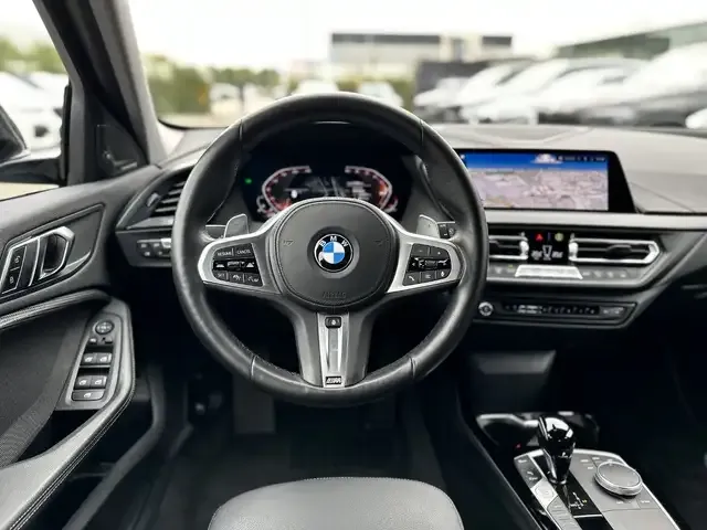 BMW 120