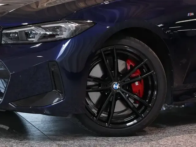 BMW 340