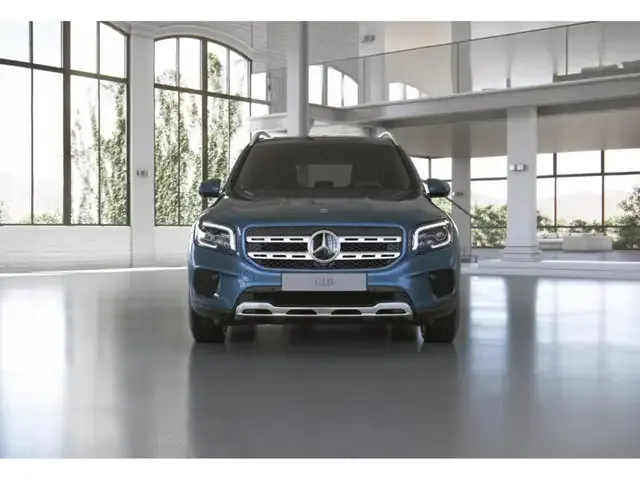 Mercedes-Benz GLB 200