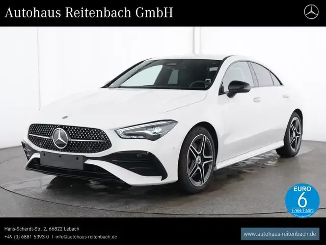Mercedes-Benz CLA 200