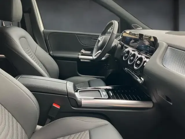 Mercedes-Benz B 250