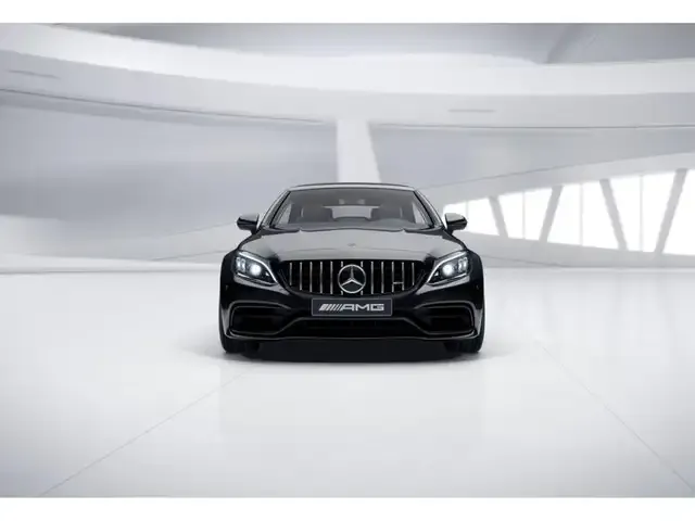 Mercedes-Benz C 63 AMG