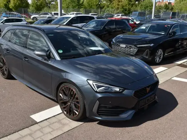 CUPRA Leon