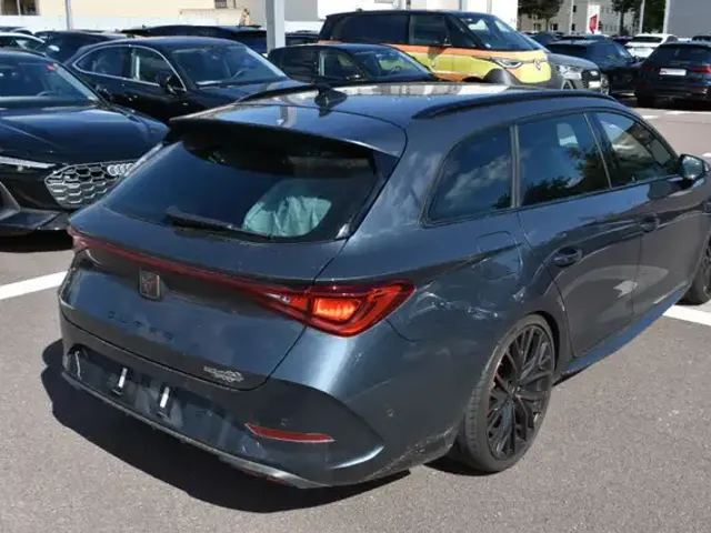 CUPRA Leon