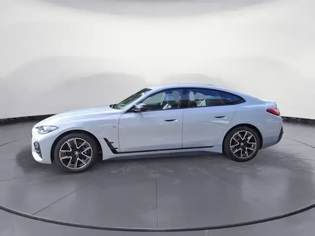 BMW 440