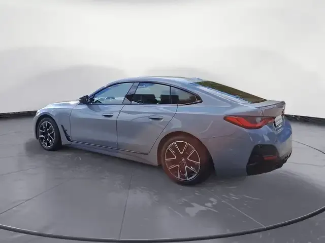 BMW 440