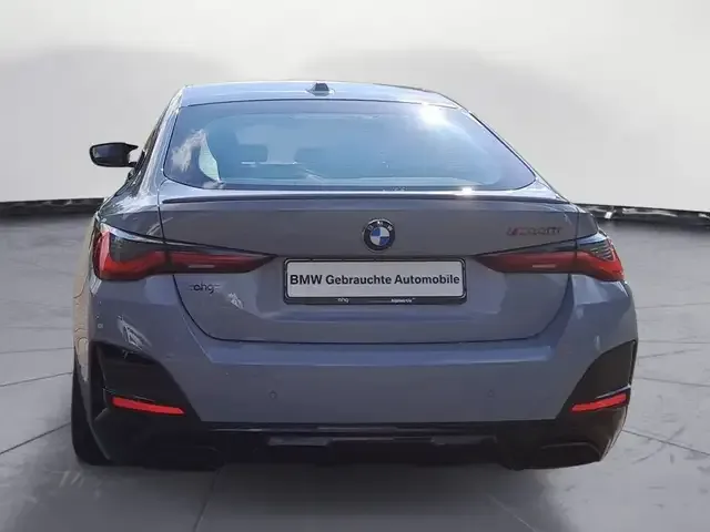 BMW 440