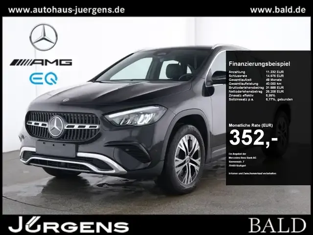 Mercedes-Benz GLA 200