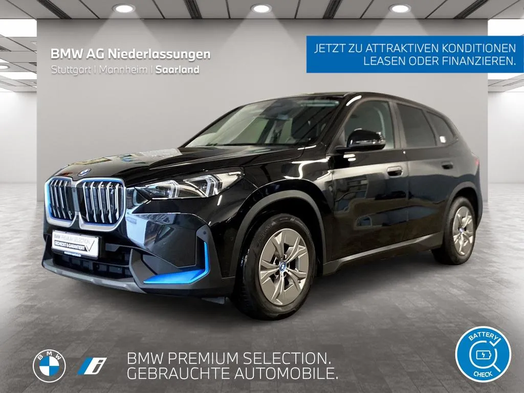 BMW iX1