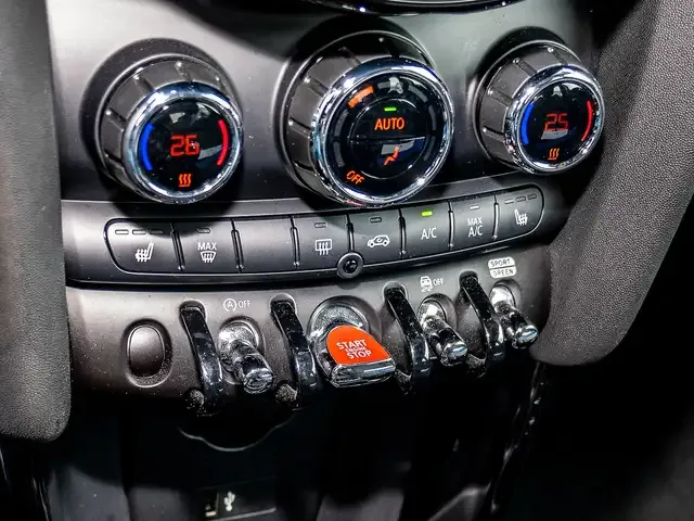 MINI One