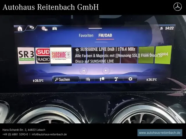 Mercedes-Benz EQB 300