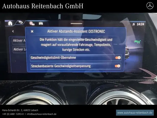 Mercedes-Benz EQB 300