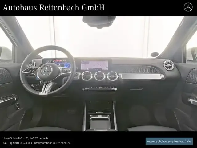 Mercedes-Benz EQB 300