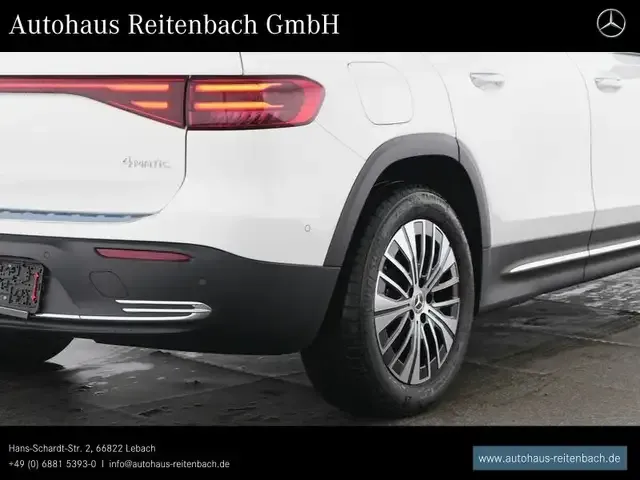 Mercedes-Benz EQB 300