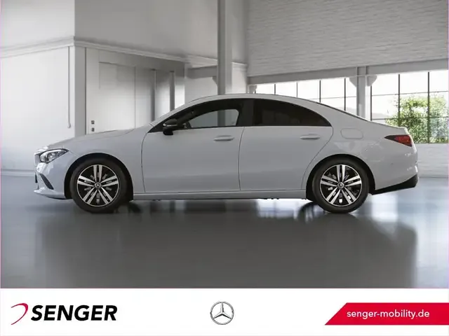 Mercedes-Benz CLA 180
