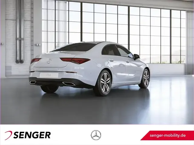 Mercedes-Benz CLA 180