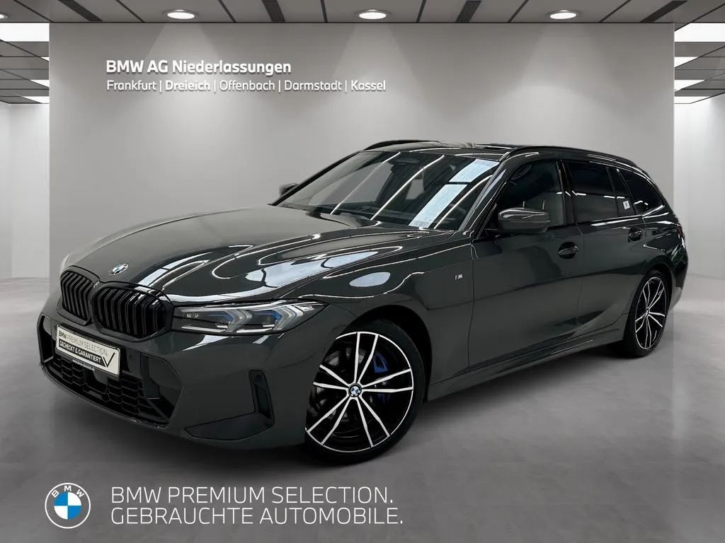 BMW 330