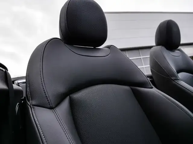 MINI John Cooper Works Cabrio