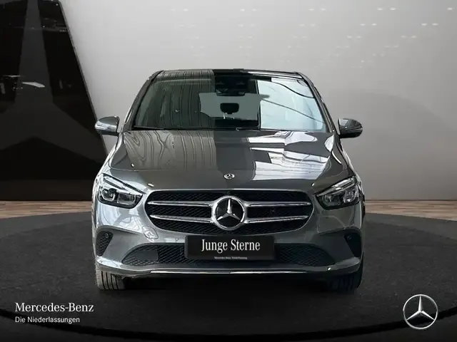 Mercedes-Benz B 250