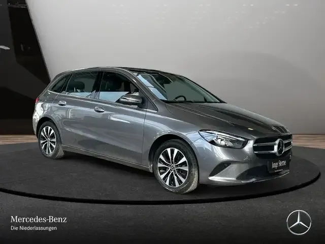 Mercedes-Benz B 250