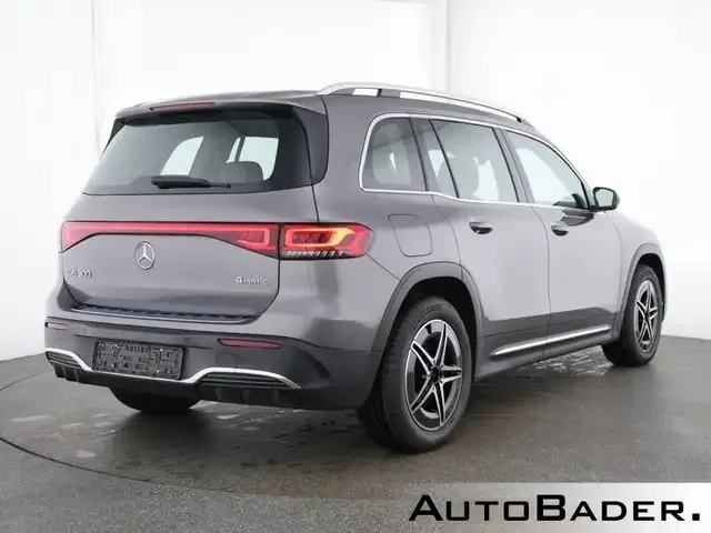 Mercedes-Benz EQB 300