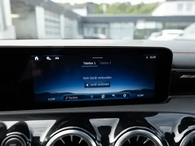 Mercedes-Benz CLA 35 AMG