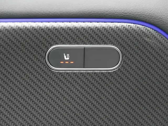 Mercedes-Benz GLB 220