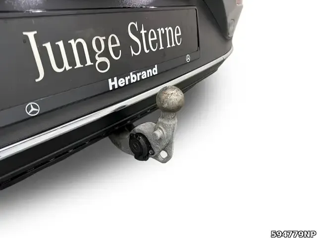 Mercedes-Benz EQE 300