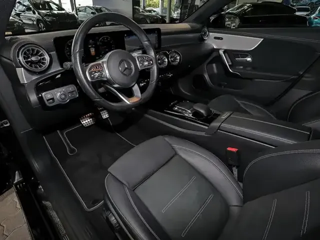 Mercedes-Benz A 250